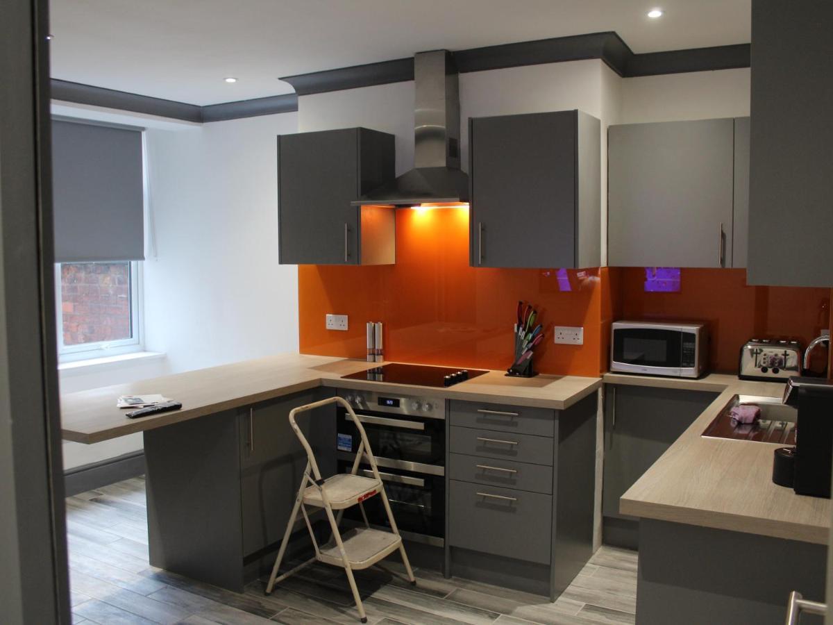 Townhouse Plus @ 282 Walthall Street كرو المظهر الخارجي الصورة